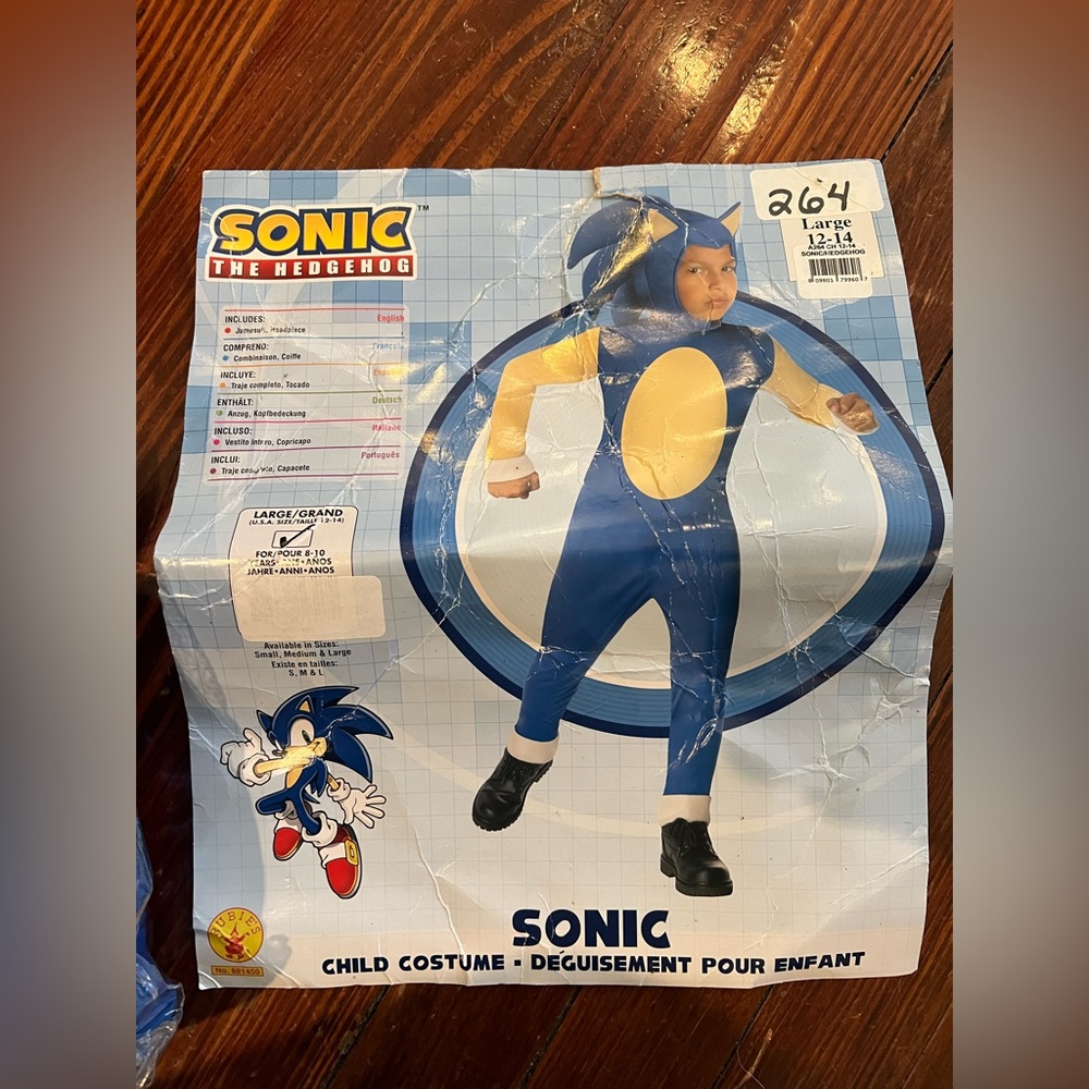 Sonic the hedgehod kids costume Large (12-14)